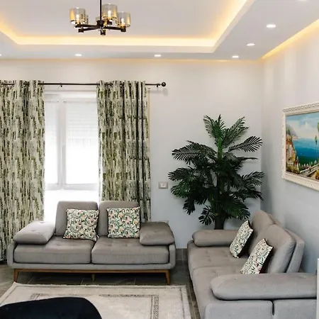 Apartment Charming & Panoramic 2 Bed In The Heart Of *