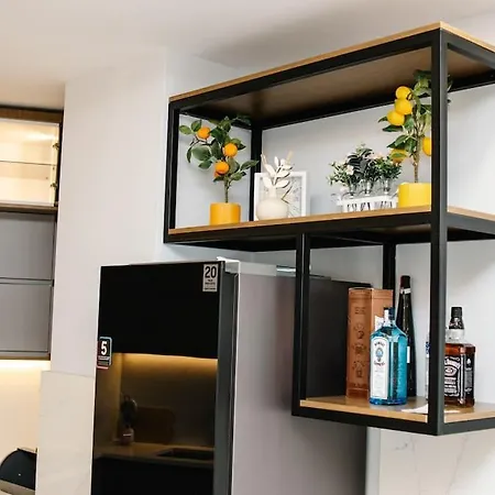 Charming & Panoramic 2 Bed In The Heart Of Apartment Tirana