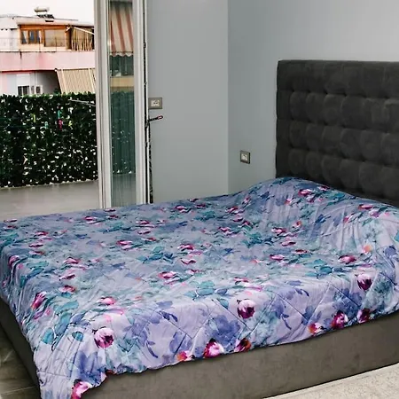Charming & Panoramic 2 Bed In The Heart Of * Tirana